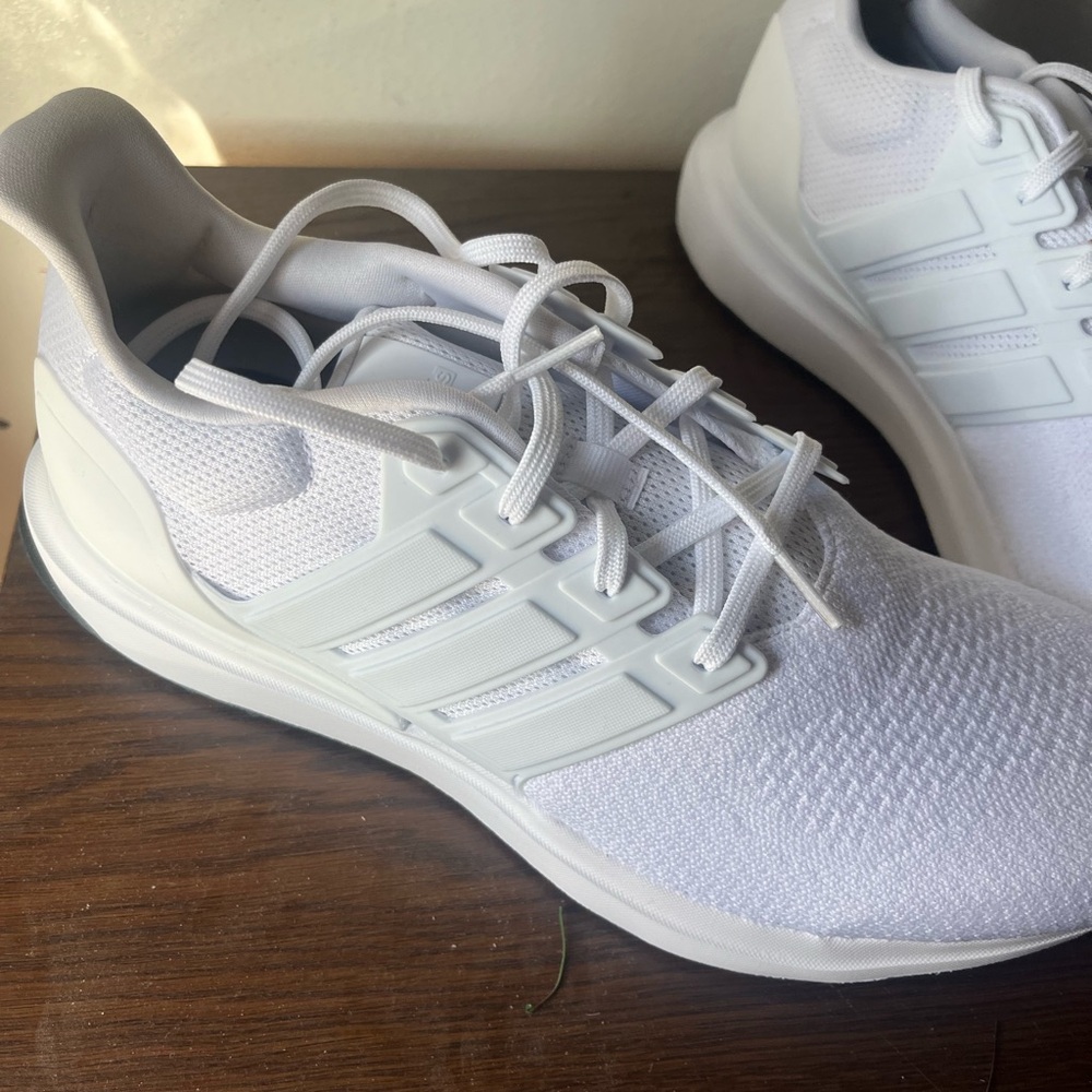Adidas Ubounce Men Running Sneakers